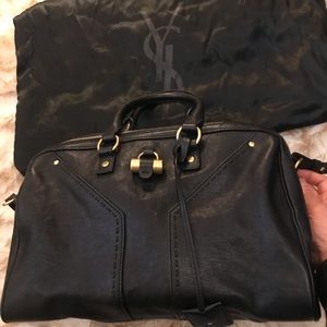 Yves Saint Laurent Weekly Muse